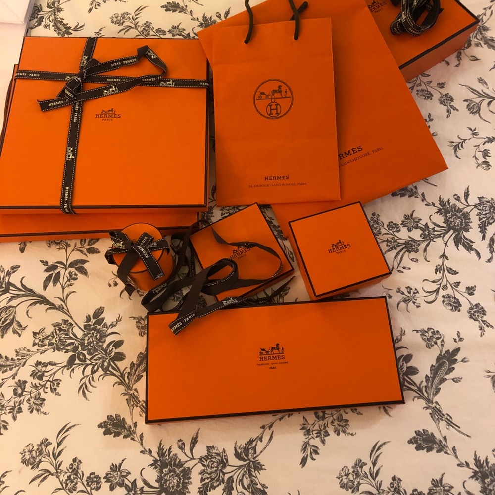 Hermes paper bags and boxes!